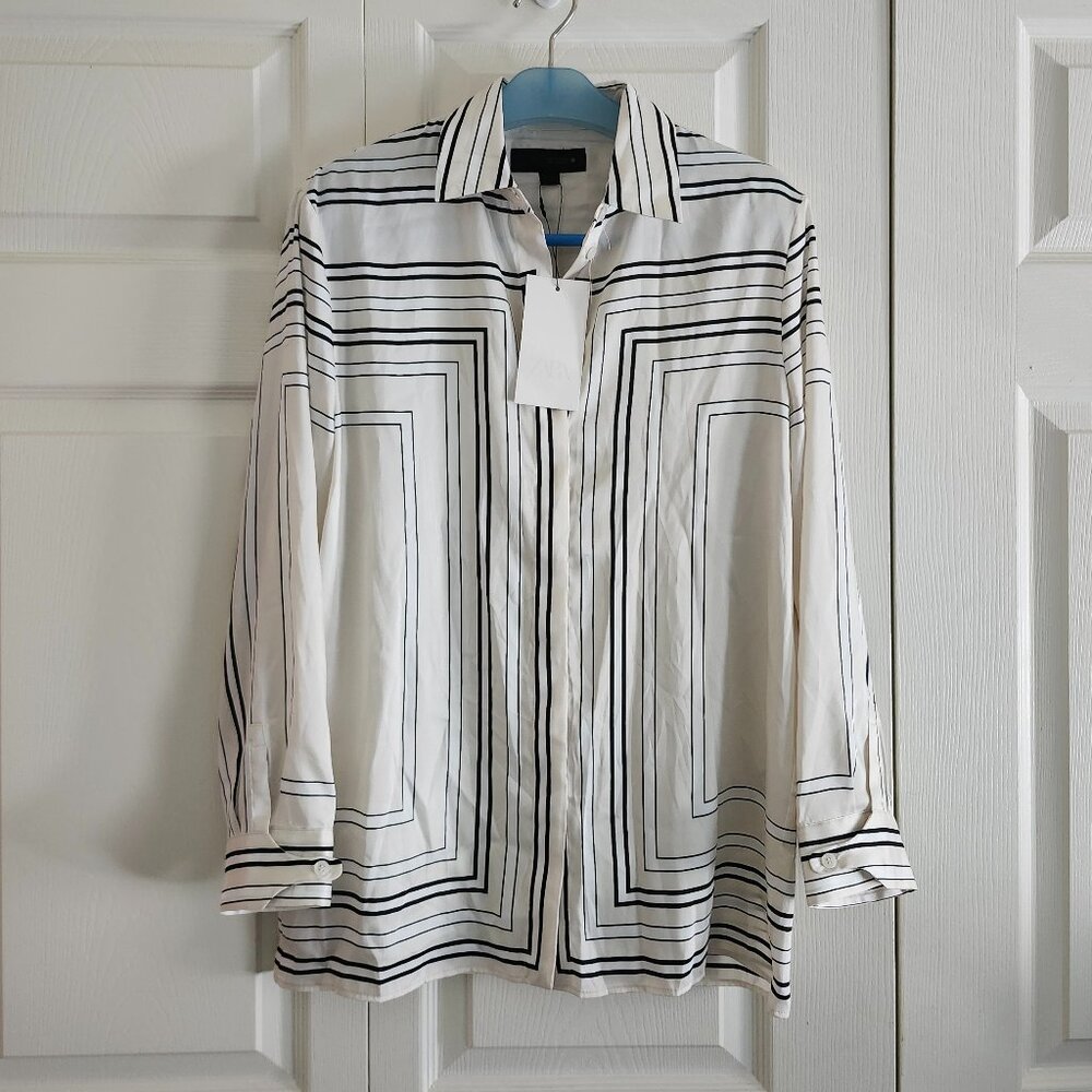 NWT Zara buttons down blouse shirt